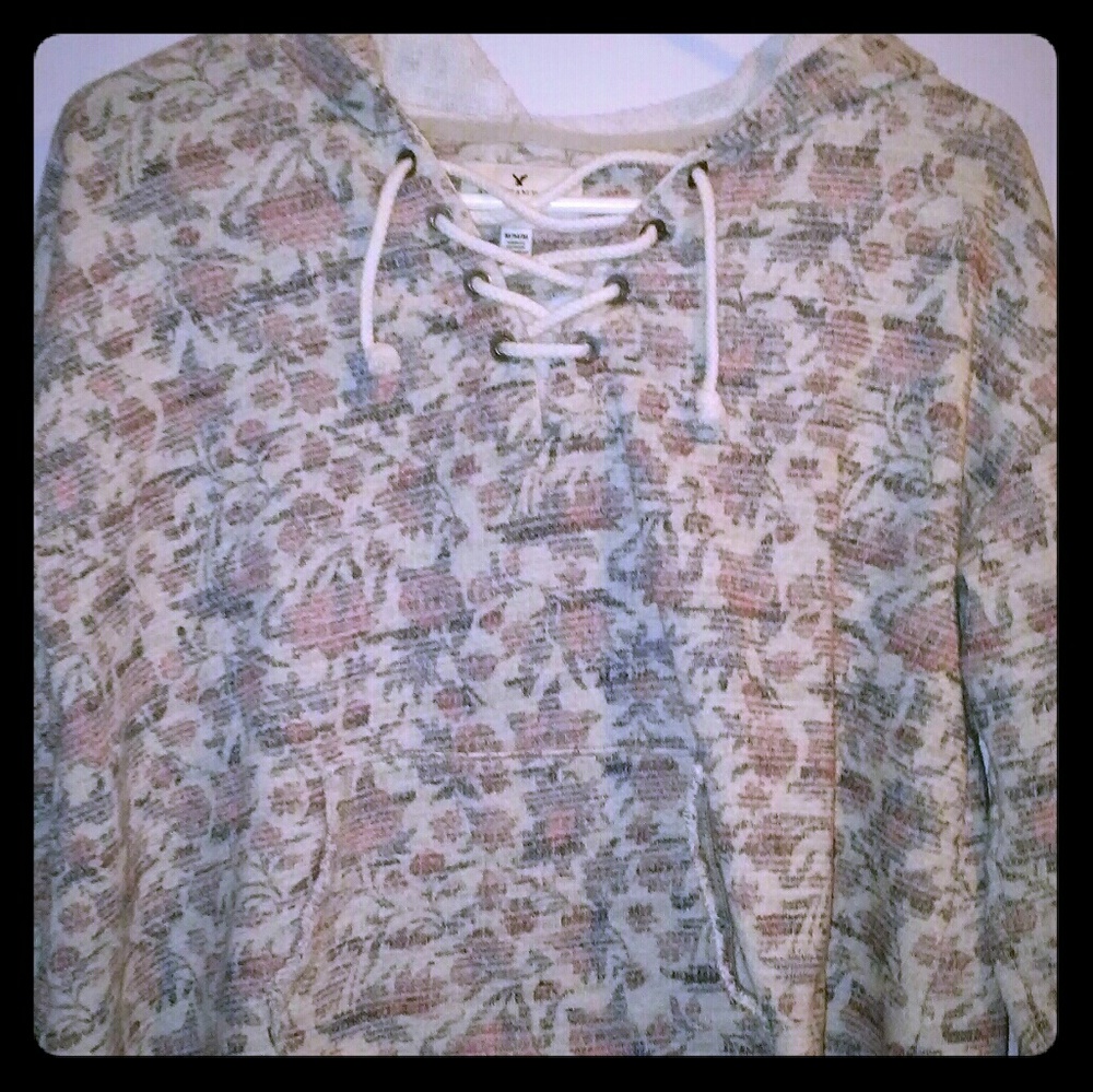 AEO cropped hoodie